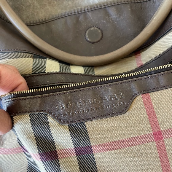 Burberry Leather Oversized Bag/Shopper - Picture 10 of 16